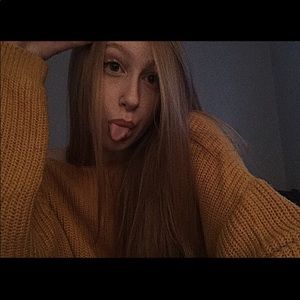 Meet your Posher, Alyssa